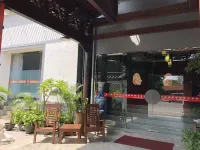 中國人家酒店及餐廳 鄰近馬拉德南站的酒店