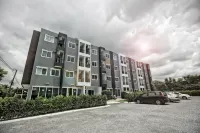 I-Beyond Residence Hotels near Debsirin Romklao School