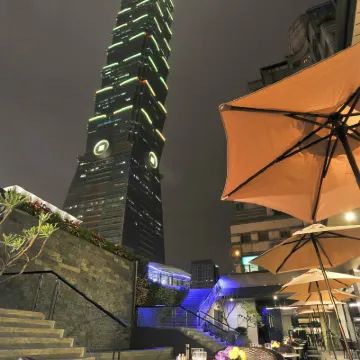 Sparkle Hotel Hoteles cerca de Centro comercial Far Eastern