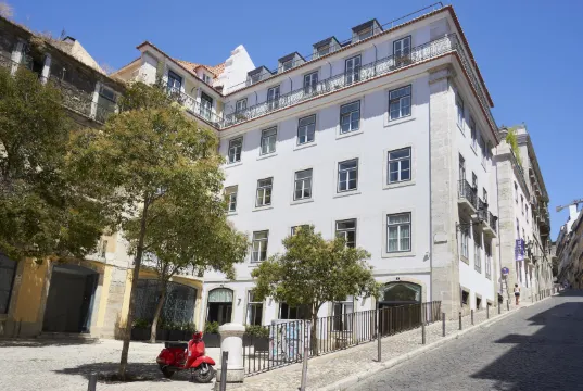 Residentas Apostolos