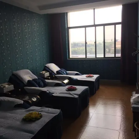 Hongwei Hotel
