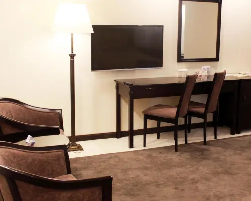 Grand Mir Hotel Zimmer Photos