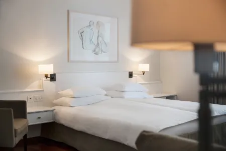 Boutique Hotel Helmhaus Zurich Отели рядом с достопримечательностью «HWZ Zurich University of Applied Sciences in Business Administration»
