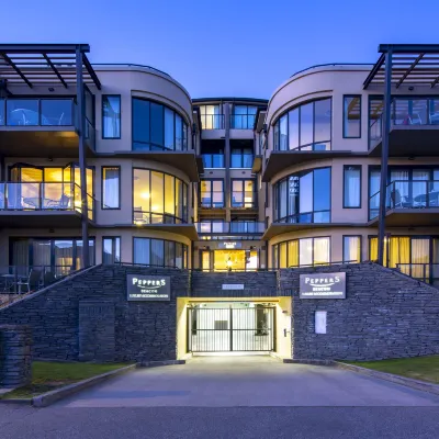 Peppers Beacon Queenstown Hotels near Tiki Trail
