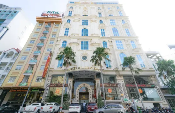 假日一芹苴酒店