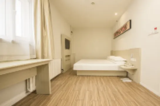 HanTing Hotel (Shenyang Zhongshan Square) Hotels in Shenyang