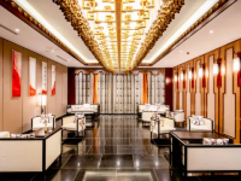 八宿紫宸泊閲大酒店(然烏湖店) 八宿酒店