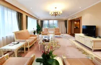 Fujian West Lake Hotel Отели рядом с достопримечательностью «Площадь Тайваня, Северный Тайвань, 54»