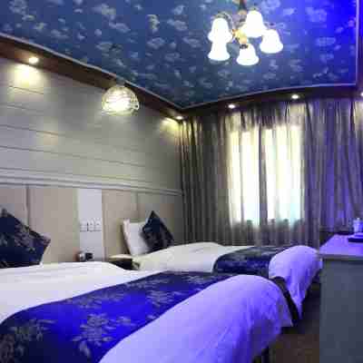 高原雪域假日酒店（稻城亞丁景區店） Rooms