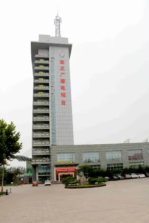 Grace Inn Отели рядом с достопримечательностью «Jinan Engineering Vocational and Technical College (Xiuyuanhe Campus)»