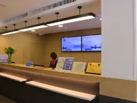 頤欣飯店（武漢漢口火車站長港路地鐵站店） 理工大学附近的飯店
