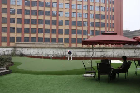 Argyle Hotel Отели рядом с достопримечательностью «Sichuan Daxue Jincheng College»