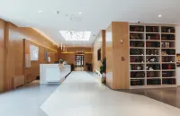 Lesu Art Hotel (Urumqi Wanda Plaza) - Romantic