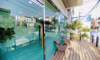 1. Hotel B..