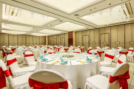 Ningbo Urban Elite Hotel (Yinzhou Wanda Plaza, Lishashang International Airport) Отели рядом с достопримечательностью «University Park Library»