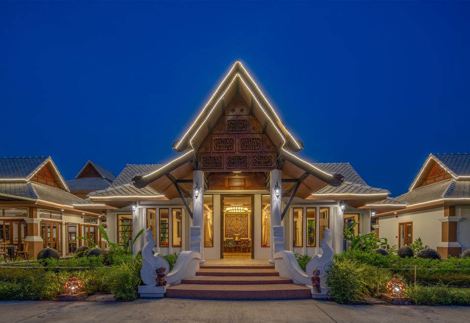 Lanna Deer Resort 수영장