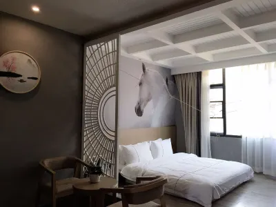 Baoshan Dacheng Theme Hotel Hotels near Xinzhai Village