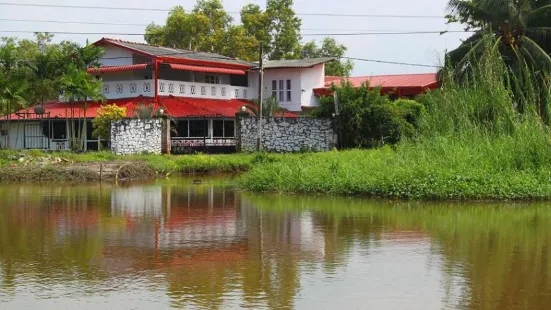 Riverside Hotel Colombo