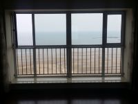 东戴河顺鑫品质酒店式海景公寓 - 以渔海景大床房