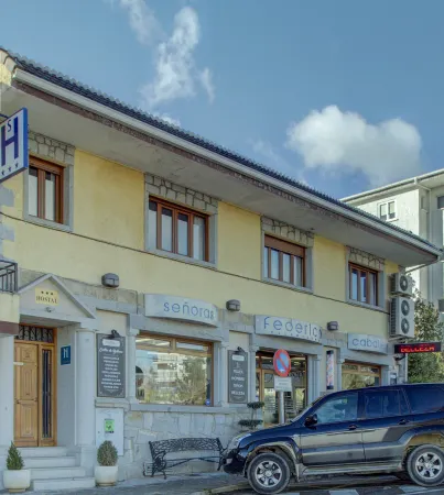 Hostal Rural El Caño by Vivere Stays Отели в г. Альпедрете