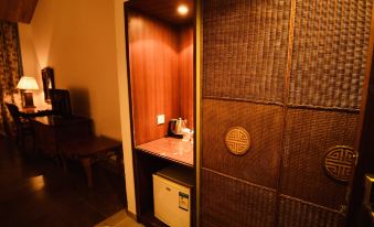 Jilongbao Resort