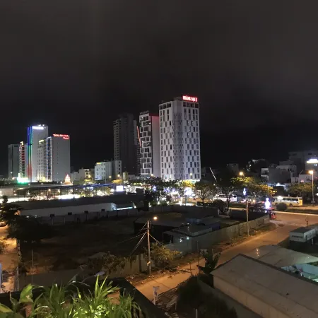 Oasis Hotel & Apartment
