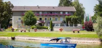 Hotel Schlossblick Chiemsee