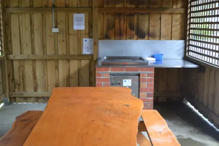 Captain Cook Holiday Park Adventure Bay Отели рядом с достопримечательностью «Bruny Island Ferry Terminal»