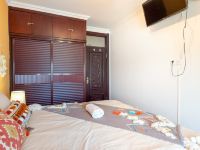 青岛海边酒店式公寓 - 舒适二室一厅套房