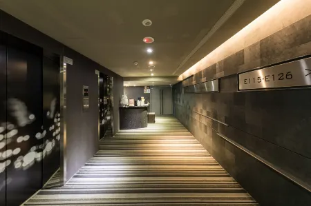 Vendome East Inn Отели рядом с достопримечательностью «Shin Kong Mitsukoshi»