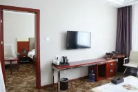 Qin Rong Hotel Hotels near Qin'an Stadium