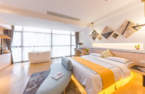 Xiamen Man Yue Mei Shu (Zhen Zhu Wan Beach Store)