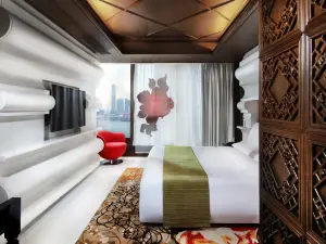 Mira Moon Hong Kong