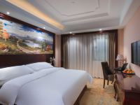 维也纳酒店(上海静安高平路店) - 标准大床房