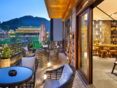 โรงแรมฟีนิกซ์ โยวหราน ฉิงซู โรงแรมในเฟิ่งหวง