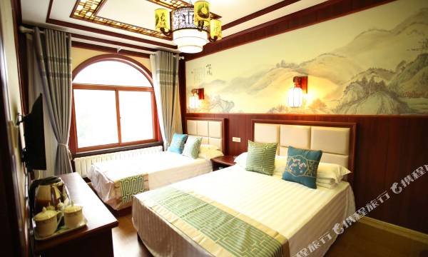 Qinyong Scenic Area Inn