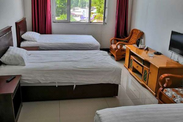 新源香花村农家乐