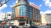 Venus International Hotel (Qiqihar Longhua Road Central Dashang New Mart) Hotel dekat Highway Passenger Transport Junction
