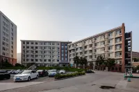 HanTing Premium (Qingdao Ocean University) Hôtels à : Qingdao