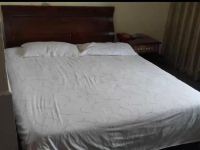 巨野东方明珠商务宾馆 - 温馨大床房