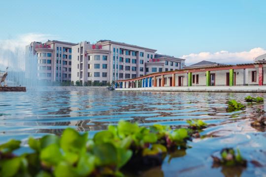 乌兰察布白泉山庄