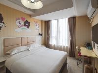 上海迪森宁主题乐园酒店公寓 - 布朗熊大床房