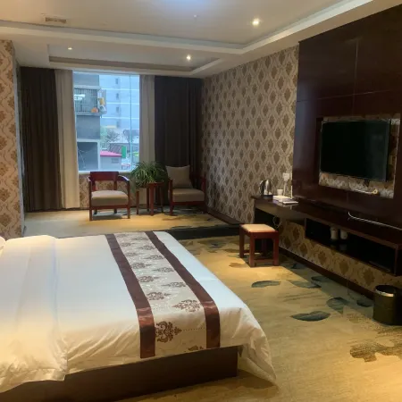 Dingxi Yanfeng Business Hotel