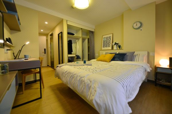 广州魔方公寓(广纸路店)