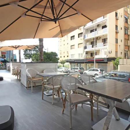 Palm Ville Suites