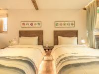 香格里拉树空间酒店 - 庭院有氧双床房