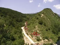 興隆霧靈山首譽自然靜吧 興隆のホテル