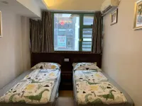 香港旺角名都酒店家庭旅館（油麻地地鐵站A2出口）