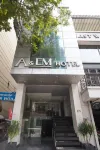 A＆EM - 佩蒂特飯店