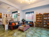 Shilin Gujia Chinese Inn (Stone Forest Scenic Area) Hotels in Shilin